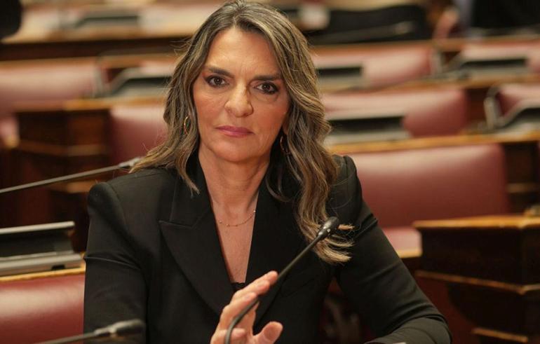 Πέτη Πέρκα: Ο Αλέξης Χαρίτσης θα είναι κατά πάσα πιθανότητα ο αρχηγός του νέου πολιτικού φορέα