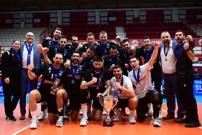 Ολυμπιακός – ΠΑΟΚ 2-3: Φοβεροί οι αλλαγμένοι «ασπρόμαυροι» παίρνουν το Super Cup