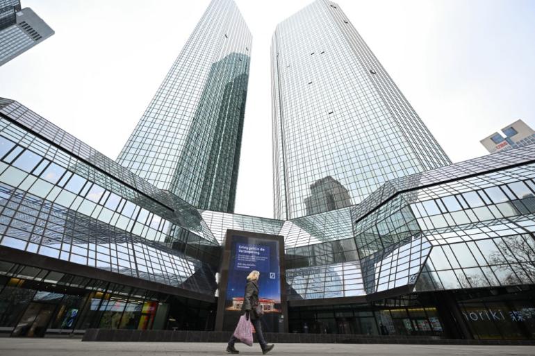 Εισαγγελική έρευνα στη Deutsche Bank για τον Αμπράμοβιτς