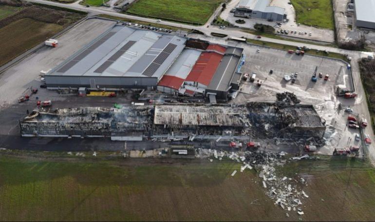 Έκρηξη στη Βιολάντα: Λάθος τοποθέτηση στις δεξαμενές προπανίου από το 2020 είχε διαπιστώσει η Περιφέρεια – Αδήλωτο το υπόγειο