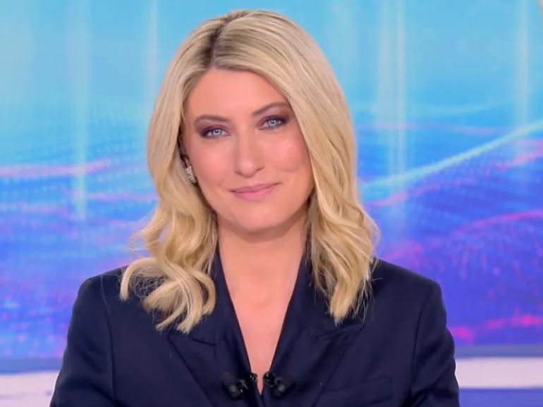 Η Σία Κοσιώνη μετά το τελευταίο δελτίο της στον ΣΚΑΪ: “Η δουλειά μας είναι άγρια και άδικη πολλές φορές”