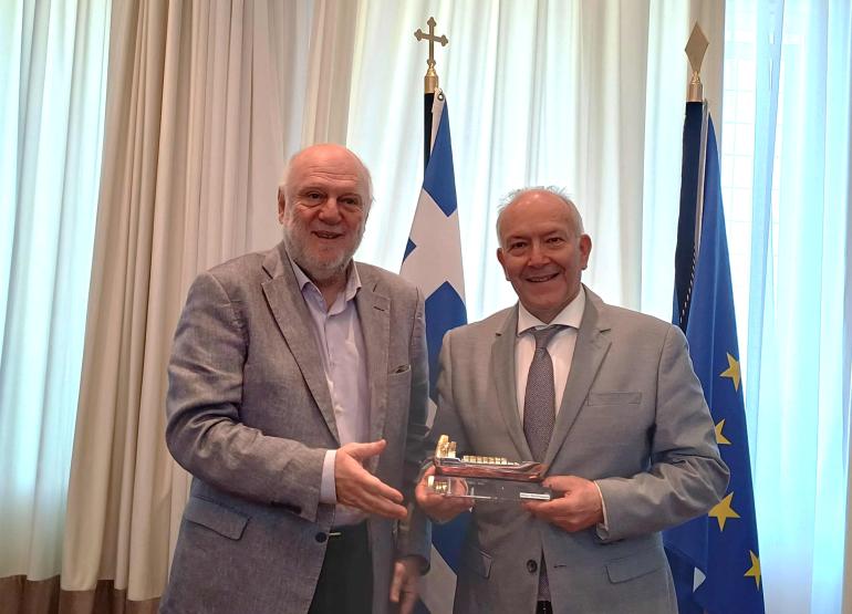 ΟΛΘ: Ξενάγηση του Υφυπουργού Ναυτιλίας και Νησιωτικής Πολιτικής, Στέφανου Γκίκα, στον Λιμένα Θεσσαλονίκης