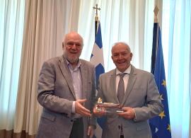 ΟΛΘ: Ξενάγηση του Υφυπουργού Ναυτιλίας και Νησιωτικής Πολιτικής, Στέφανου Γκίκα, στον Λιμένα Θεσσαλονίκης