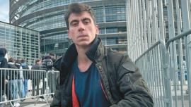 Ο Φείδιας με ψευτοδάκρυα εξηγεί γιατί πήρε συνέντευξη από τον Τατάρ
