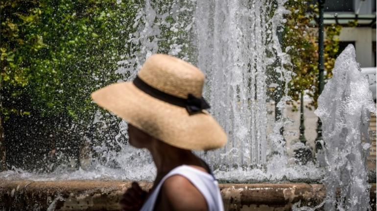 Καιρός: Επιμένουν οι υψηλές θερμοκρασίες