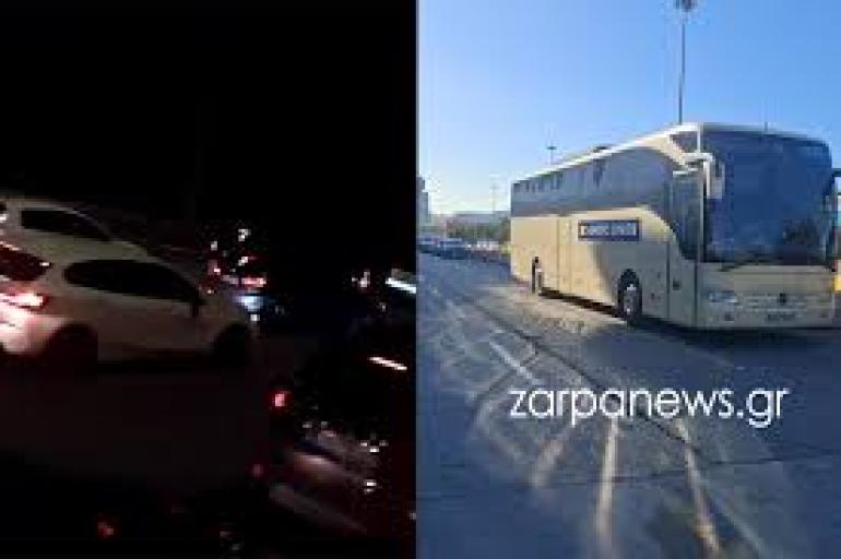 ΚΤΕΛ Θεσσαλονίκης: Έχασαν το καράβι για Κρήτη λόγω μπλόκων, διανυκτέρευσαν μέσα στο λεωφορείο