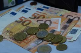 Πότε καταβάλλονται οι συντάξεις Φεβρουαρίου – Όλες οι ημερομηνίες ανά Ταμείο