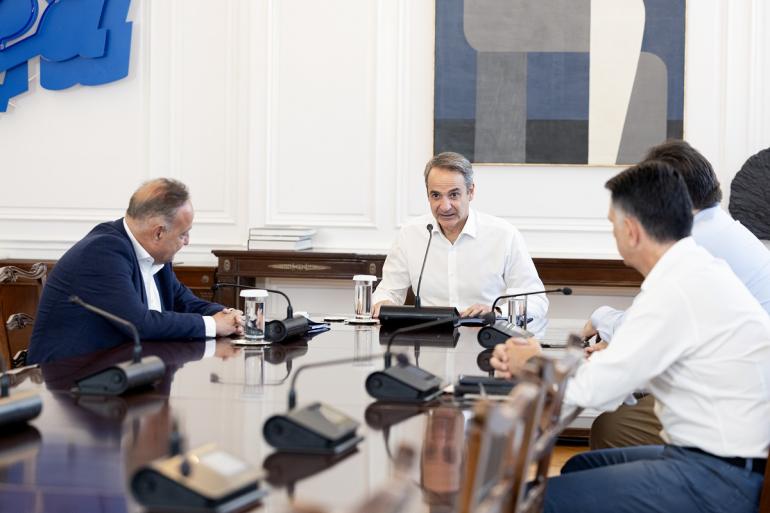 Συνάντηση Μητσοτάκη - Αγγελούδη: "Θα έχουμε μία καινούργια ΔΕΘ το 2030" (VIDEO)