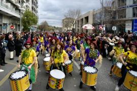 Θεσσαλονίκη: Σήμερα η μεγάλη καρναβαλική παρέλαση και το αποκριάτικο πάρτι με τον Τόνι Σφήνο στην “καρδιά” της πόλης