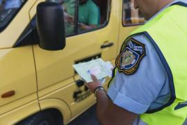 Θεσσαλονίκη: Μπαράζ ελέγχων σε σχολικά λεωφορεία για το πρώτο κουδούνι – Βεβαιώθηκαν 251 παραβάσεις μόνο σήμερα