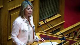 Συνελήφθη δημοσιογράφος που φέρεται να εκβίαζε τη Ζέττα Μακρή