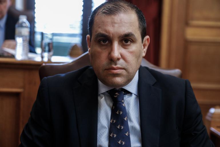 Κ. Kατσαφάδος: Οι χούλιγκαν δεν λειτουργούν με οπαδικά κριτήρια, στρατολογούν για εγκληματικές οργανώσεις – Πώς θα ξανανοίξουν τα γήπεδα