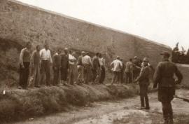 Στα 100.000 ευρώ το τίμημα για τα ιστορικά φωτογραφικά τεκμήρια εγκλημάτων πολέμου των Ναζί στην Ελλάδα