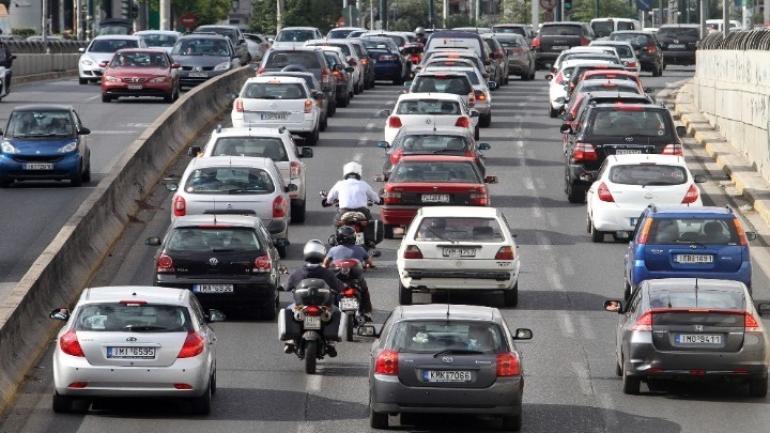 ΑΑΔΕ: Αναρτήθηκαν τα Τέλη Κυκλοφορίας έτους 2025