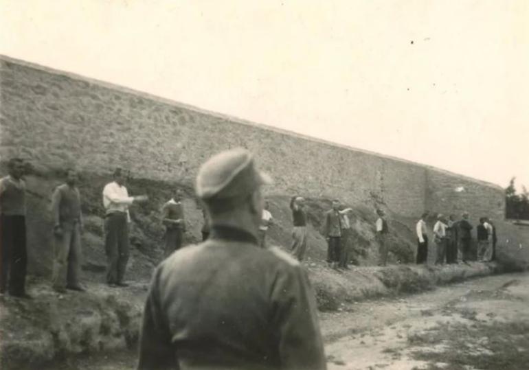 Μενδώνη για φωτογραφίες των 200 της Καισαριανής: «Είναι πλέον κτήμα του Ελληνικού Δημοσίου»