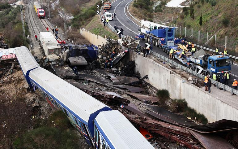 Προτάσεις για δύο προανακριτικές θα καταθέσει ο ΣΥΡΙΖΑ-ΠΣ για το δυστύχημα στα Τέμπη