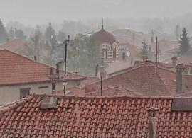 ΒΙΝΤΕΟ-Χαλκιδική: Χαλαζόπτωση στην Αρναία