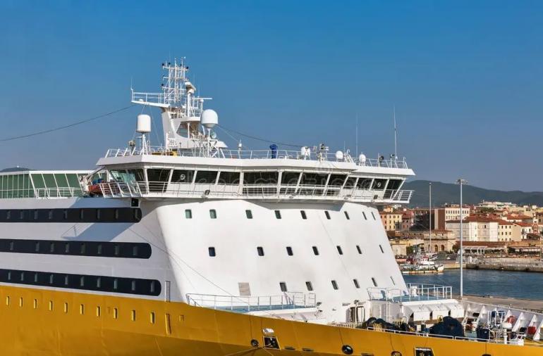 Κρήτη: 6 φορές είχε μπει σε ψυχιατρική κλινική ο άνδρας που μπήκε γυμνός σε καμπίνα μαθητριών