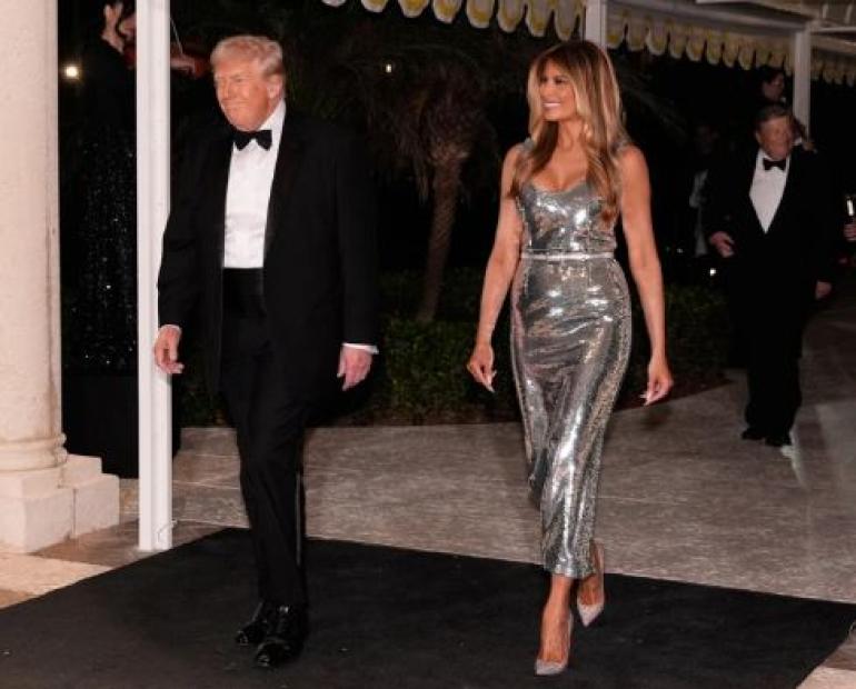 Ρεβεγιόν του Τραμπ: Η απαστράπτουσα Μελάνια, το μήνυμα «ειρήνη στη Γη» και η δημοπρασία εκατομμυρίων