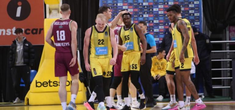 Άρης-Λιετκαμπέλις 81-66: Όταν παίζεις άμυνας, νικάς...