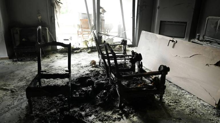 Συνελήφθη στη Λευκάδα ο αξιωματικός του Πολεμικού Ναυτικού για τους εμπρησμούς σε σπίτια πρώην συντρόφων του