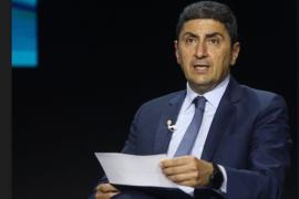 «Δημόσια συγγνώμη» Αυγενάκη για το επεισόδιο κατά υπαλλήλου στο Ελ. Βενιζέλος