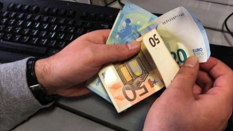 Αύξηση των μισθών με το ξεπάγωμα των τριετιών από τον Ιανουάριο