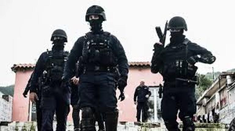 Θείος και ανιψιοί ξυλοκοπούσαν και εκβίαζαν αγρότες στην Κρήτη: Κατέστρεφαν καλλιέργειες, έκλεβαν χωράφια και εισέπρατταν παράνομες επιδοτήσεις από ΟΠΕΚΕΠΕ