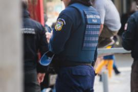 Έρευνα για τους γιατρούς που είχαν εξετάσει το ζεύγος των αστυνομικών