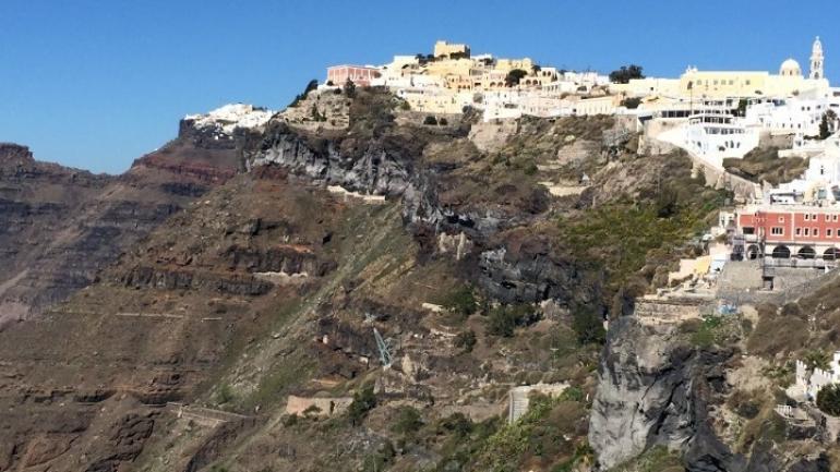 «Χορεύουν» Σαντορίνη, Ανάφη και Αμοργός από τη σεισμική δραστηριότητα
