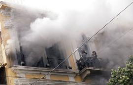 Αύριο στον εισαγγελέα η 46χρονη που εκδόθηκε από τη Βρετανία και κατηγορείται για τον εμπρησμό στην Marfin