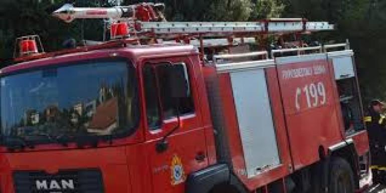 Θεσσαλονίκη: Πυρκαγιά σε διαμέρισμα στο Ντεπώ