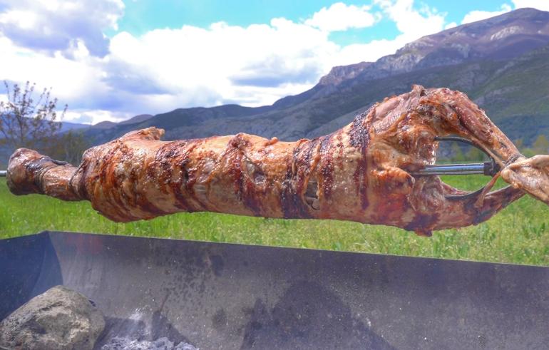Με τι καιρό θα κάνουμε Πάσχα – Η πρόγνωση του Θοδωρή Κολυδά
