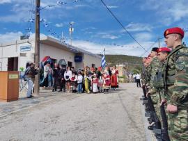 Μαθητές πήγαν να παρελάσουν στη Γαύδο και εγκλωβίστηκαν