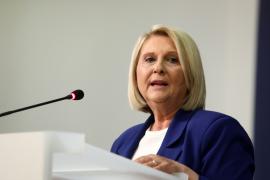 Status 107,7-Απάντηση Βούλτεψη στον Μπογδάνο: Είναι η δουλειά μου να μιλάω μ’ αυτούς τους ανθρώπους-Τι απαντάει για τον «Μάνο» και τον γιο της