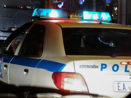 Θεσσαλονίκη: Συνελήφθη επ' αυτοφώρω 17χρονος την ώρα που λήστευε κατάστημα ψιλικών με την απειλή μαχαιριού