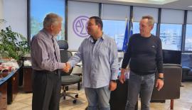 Οδηγός του ΟΑΣΘ βρήκε και παρέδωσε 2.500 ευρώ
