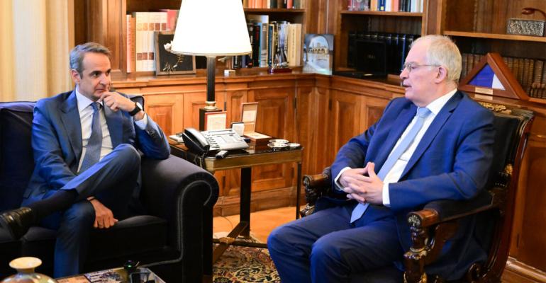 Μητσοτάκης: Πλοία του Πολεμικού Ναυτικού έξω από τη Λιβύη για τους μετανάστες