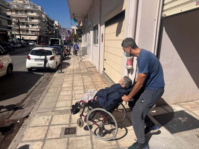 Θεσσαλονίκη: Σε σπίτια και άλλες κλινικές μεταφέρονται ασθενείς από την ιδιωτική κλινική που σφραγίστηκε