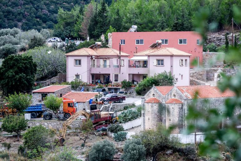 Μακελειό στα Βορίζια: Για ανθρωποκτονία από πρόθεση κατηγορείται ο γαμπρός του Φανούρη Καργάκη