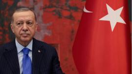 ΒΙΝΤΕΟ - Τουρκία: Γυναίκα συνελήφθη για «εξύβριση του προέδρου» επειδή... επέκρινε την απαγόρευση Ερντογάν για το Instagram