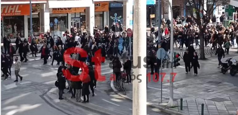 Θεσσαλονίκη: Λαοθάλασσα διαδηλωτών και στην Τσιμισκή - Δείτε βίντεο