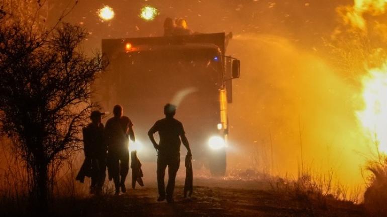 Πυρκαγιές στην Αργεντινή κατέστρεψαν 20.000 στρέμματα δασικών εκτάσεων