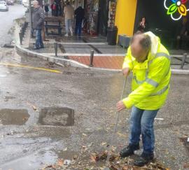 Δήμος Θεσσαλονίκης: Καθαρίζονται τα φρεάτια για την αποφυγή πλημμυρικών φαινομένων