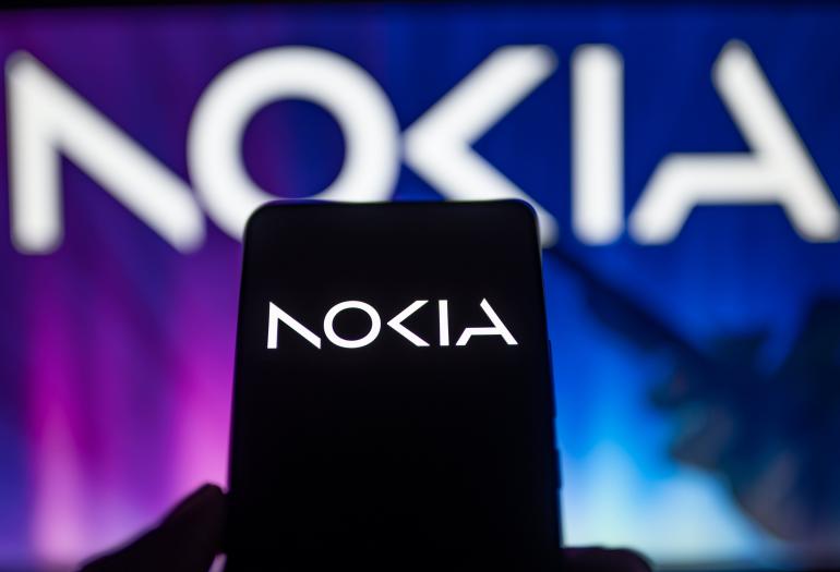 Nokia: Δείχνει την πόρτα της εξόδου σε 14.000 εργαζόμενους