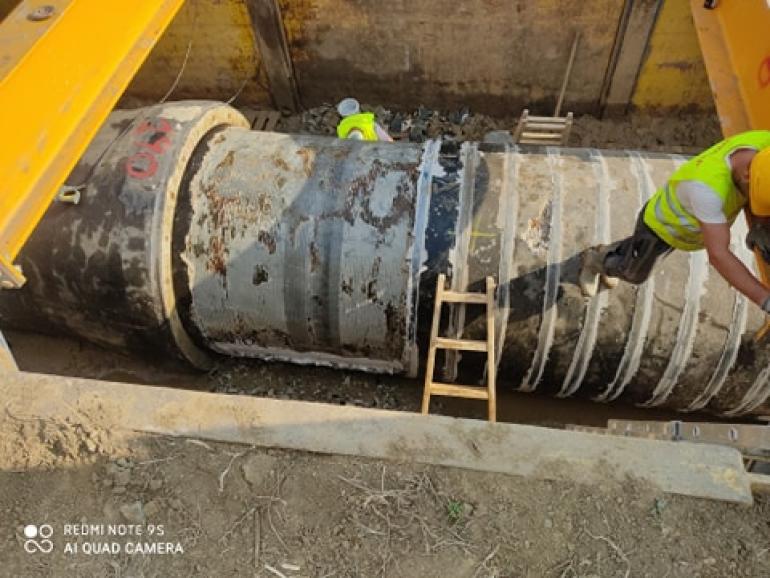 ΕΥΑΘ: Συνεχίζονται οι εργασίες στον υδαταγωγό της Αραβησσού