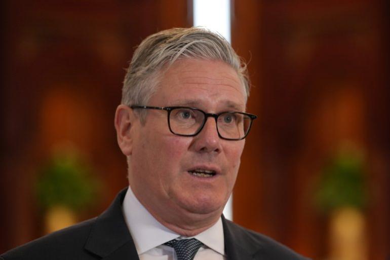 Στάρμερ: «Έχω κουραστεί» με τον Τραμπ – Eπαφές στον Κόλπο για εκεχειρία και Ορμούζ