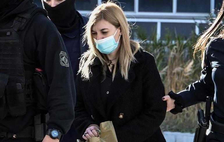 Ρούλα Πισπιρίγκου: «Όταν γύρισε στο κελί της, τα έσπασε όλα, έβριζε τους δικαστές και φώναζε πως είναι αθώα», λέει συγκρατούμενή της