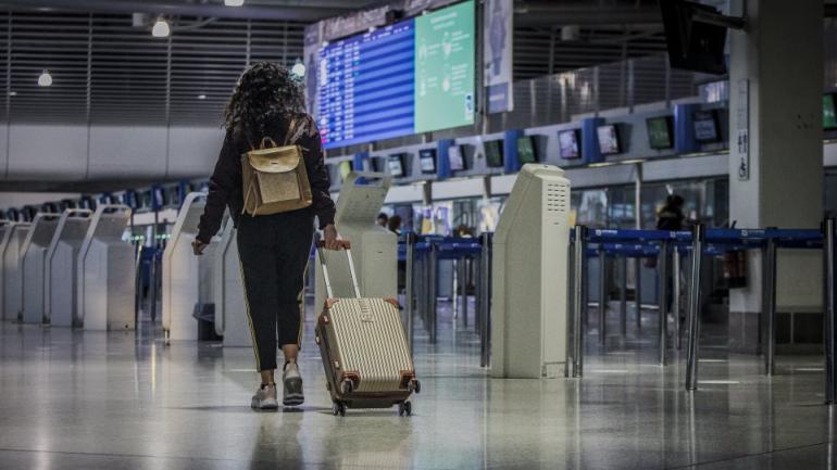 Θεσσαλονίκη: Διεθνώς καταζητούμενοι μαφιόζοι συνελήφθησαν στο αεροδρόμιο “Μακεδονία”