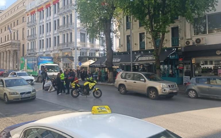 Θεσσαλονίκη: Εξαφανίστηκε οδηγός μηχανής που χτύπησε πεζό στα Λαδάδικα